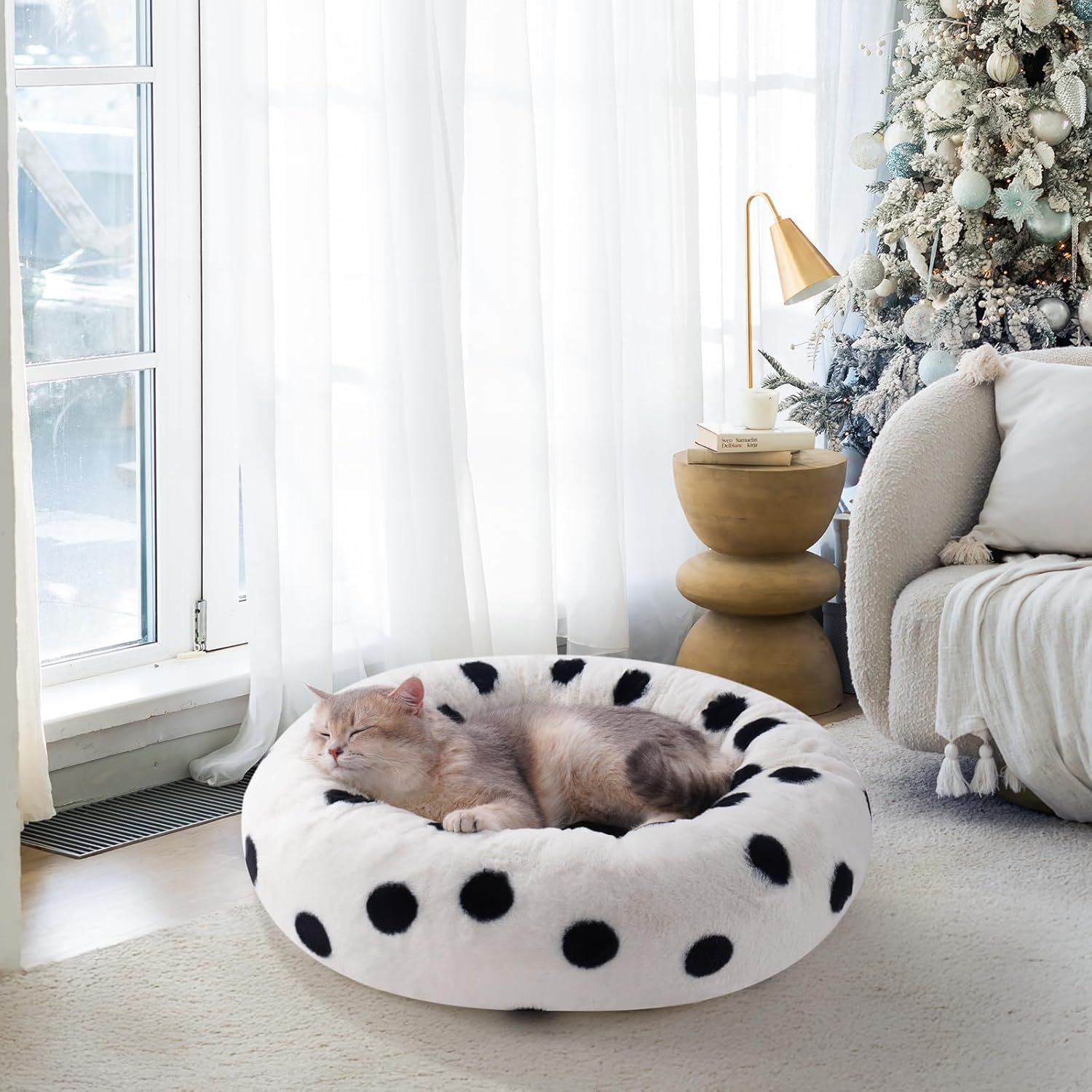 MEWOOFUN Donut Cat Bed